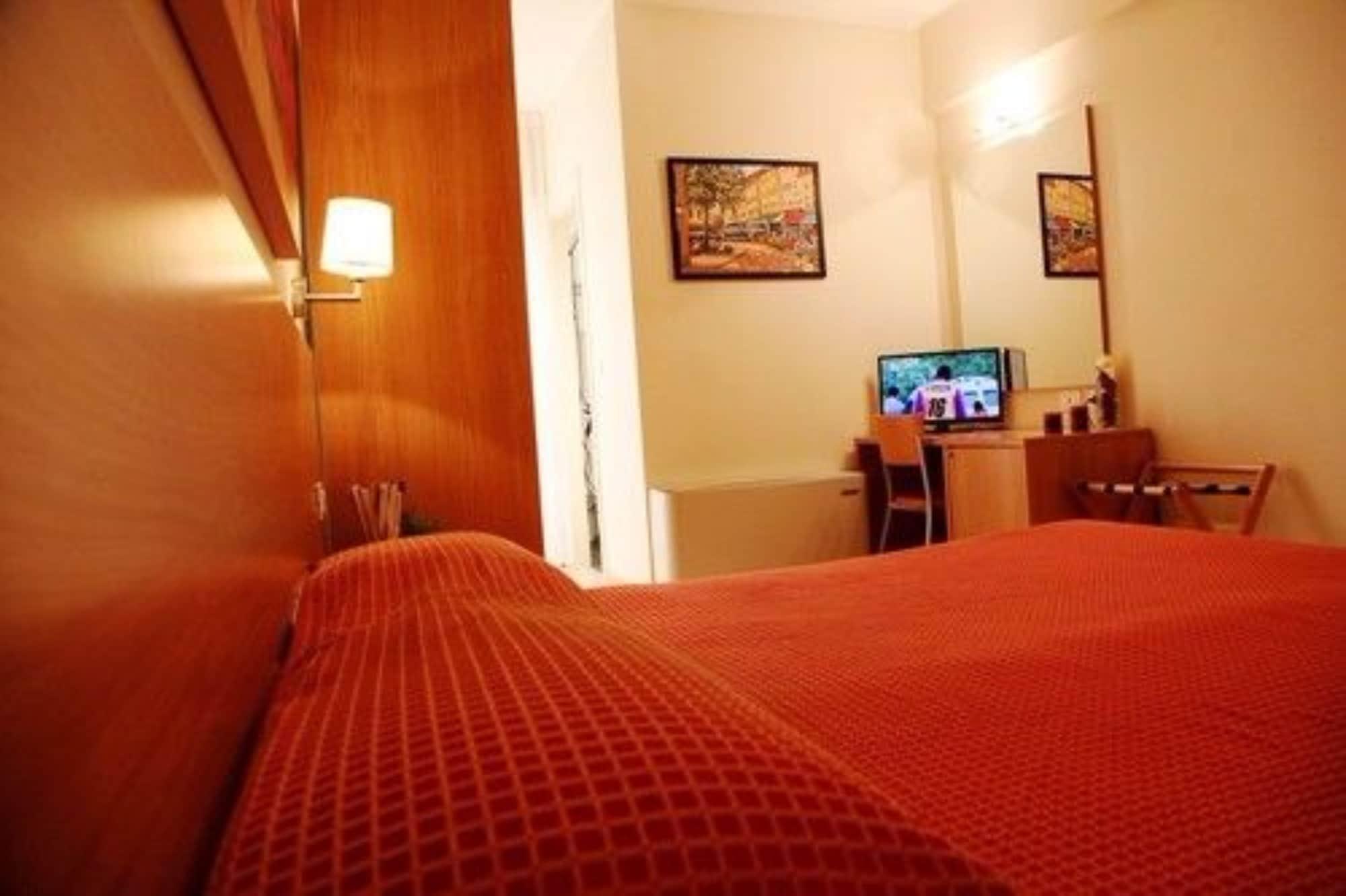 Hotel Majorca Sul Mare In Centro A Riccione Eksteriør bilde