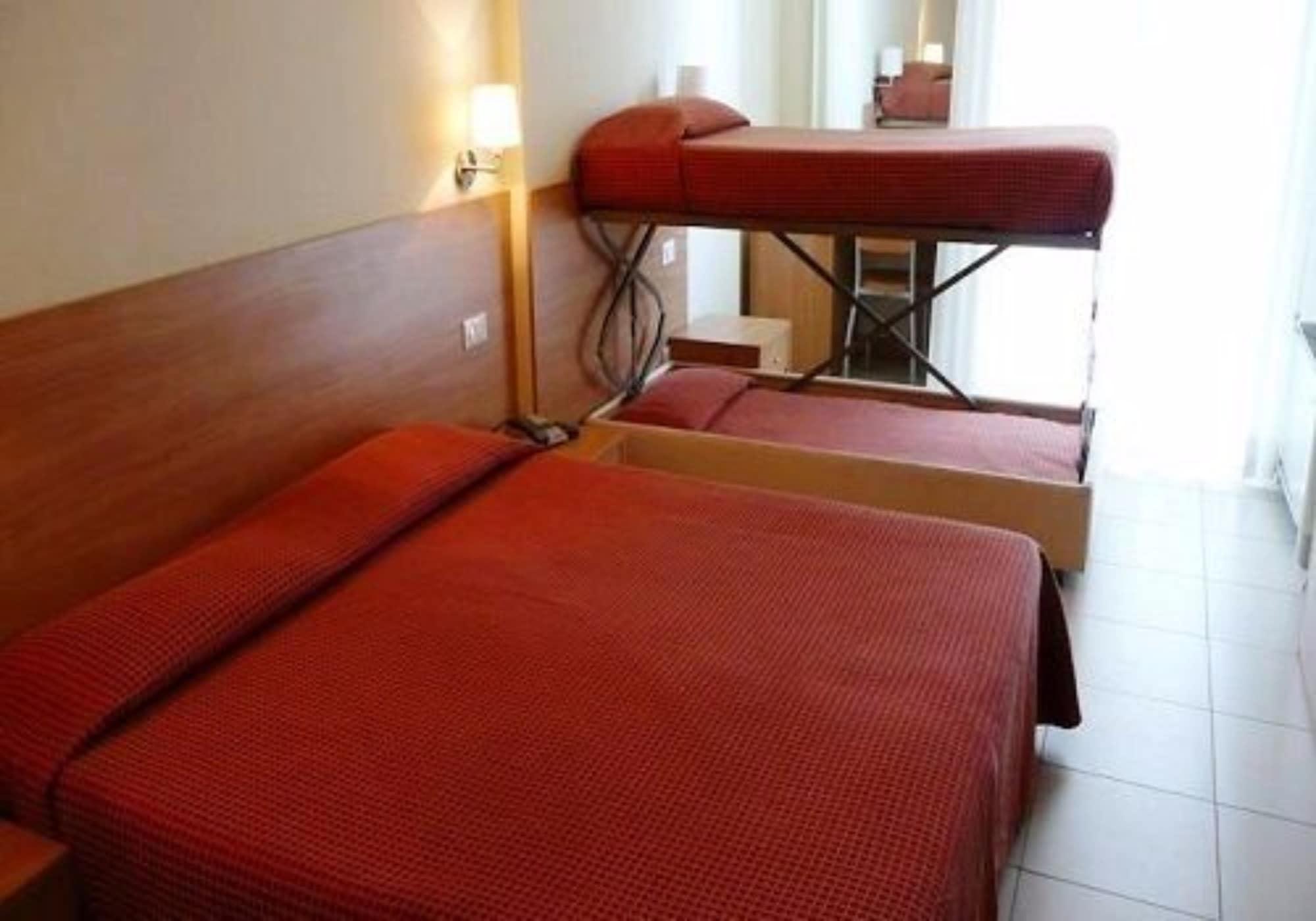 Hotel Majorca Sul Mare In Centro A Riccione Eksteriør bilde