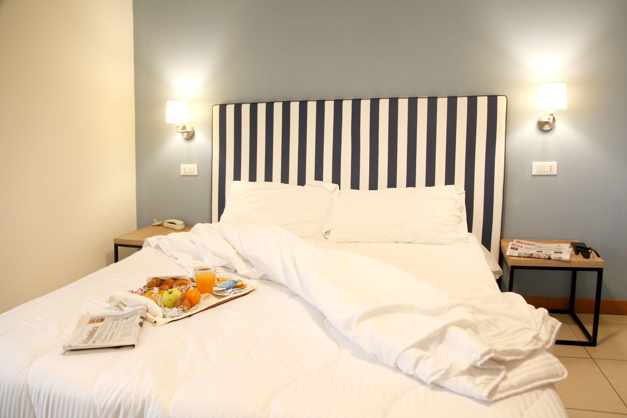 Hotel Majorca Sul Mare In Centro A Riccione Eksteriør bilde