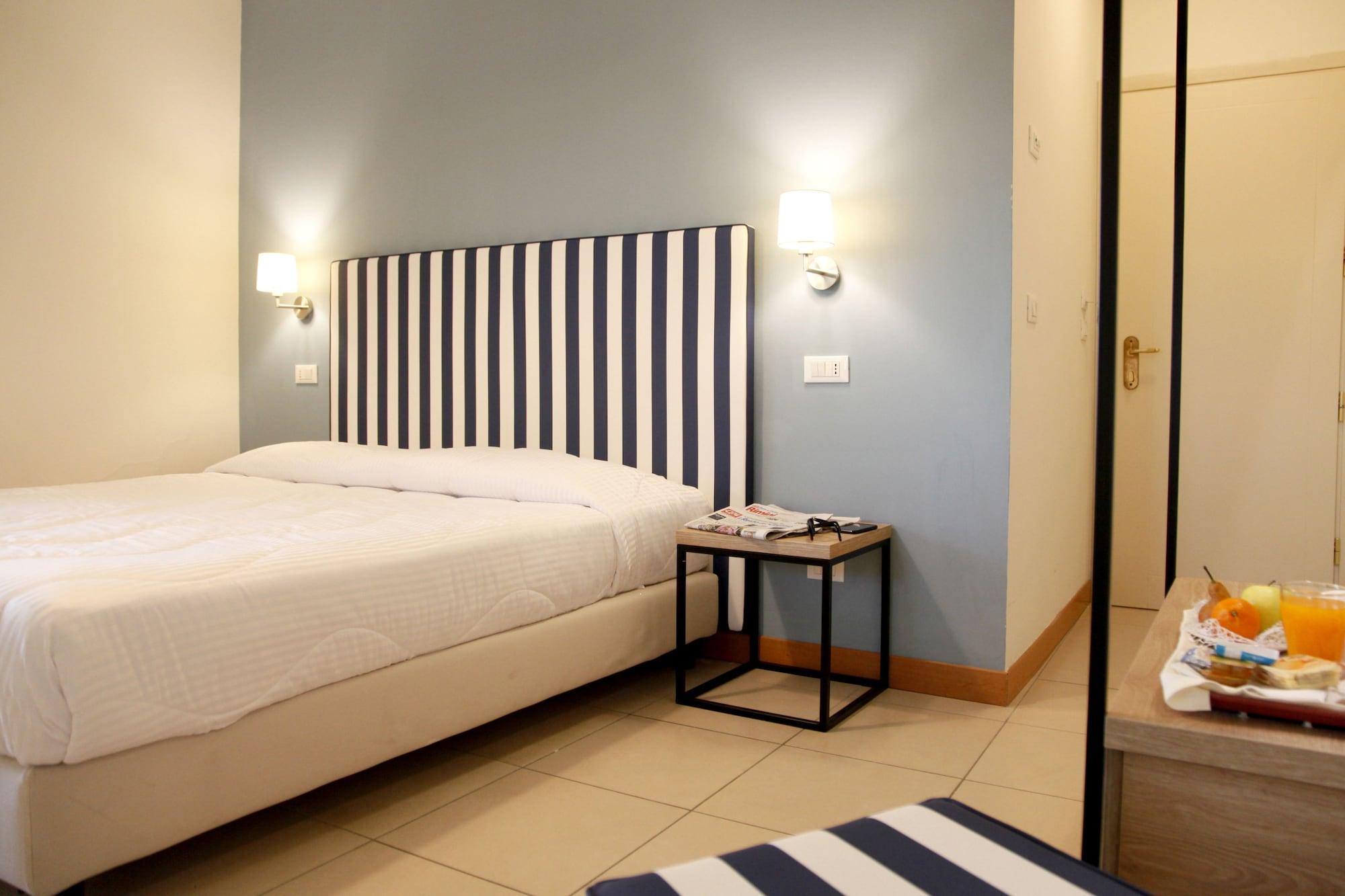 Hotel Majorca Sul Mare In Centro A Riccione Eksteriør bilde