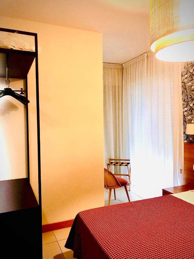 Hotel Majorca Sul Mare In Centro A Riccione Eksteriør bilde