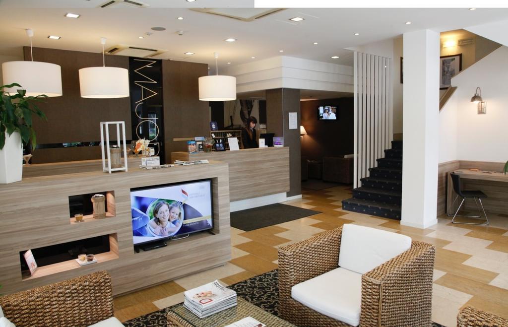 Hotel Majorca Sul Mare In Centro A Riccione Eksteriør bilde