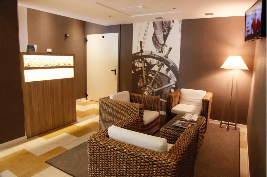 Hotel Majorca Sul Mare In Centro A Riccione Eksteriør bilde